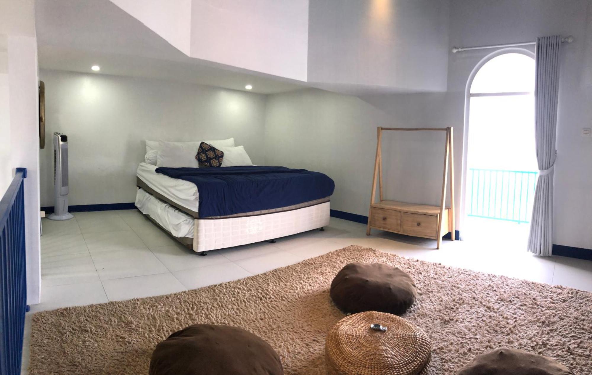 Villa Blue Door, Puncak Pondok Cipaseban Exterior foto
