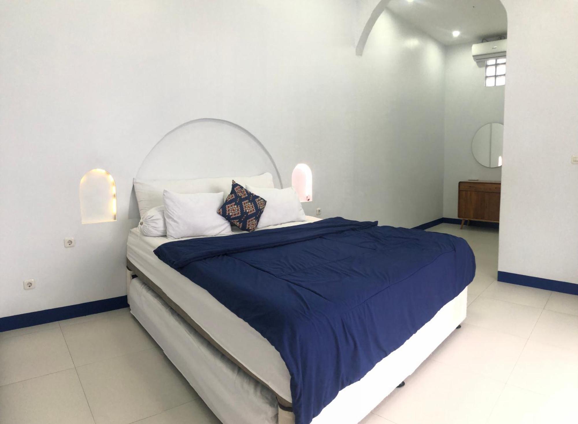 Villa Blue Door, Puncak Pondok Cipaseban Exterior foto